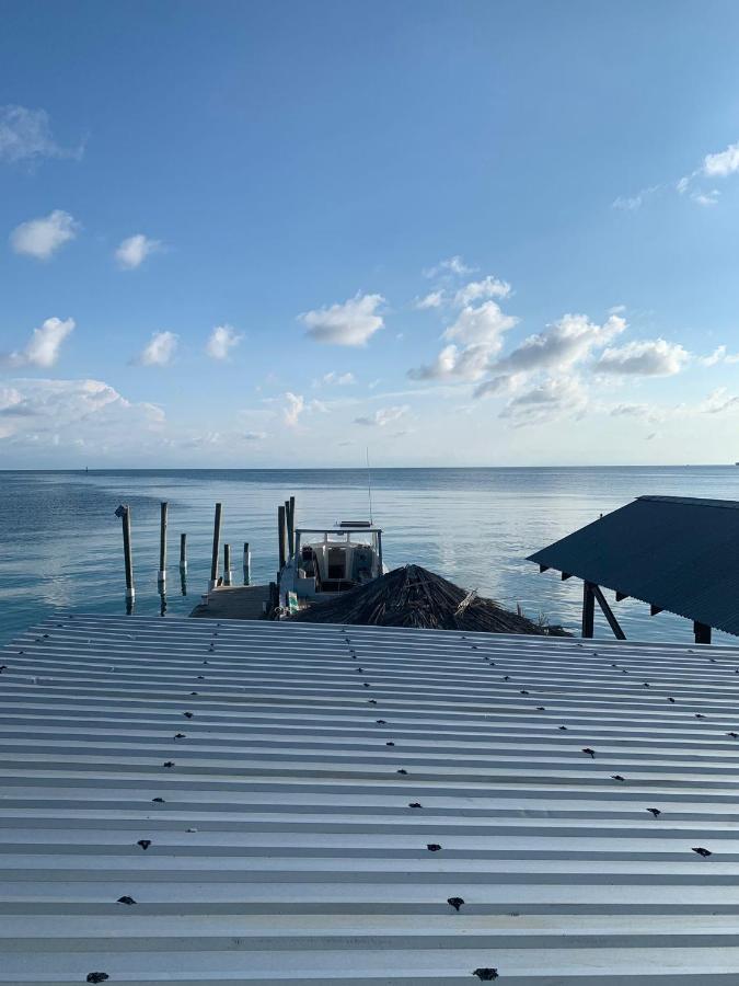 Paradise Divers Hotel Utila Kültér fotó